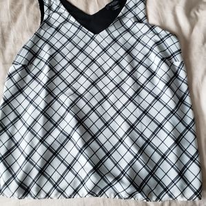 Checkered reversable tank